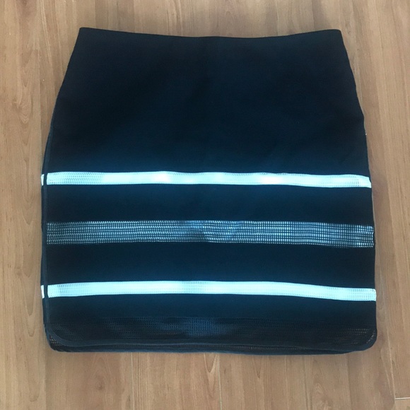 White House Black Market skirt - Picture 1 of 4